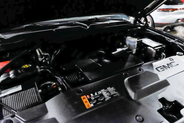 2019 Gmc Yukon Xl Denali Sport Utility 4d - Image 43