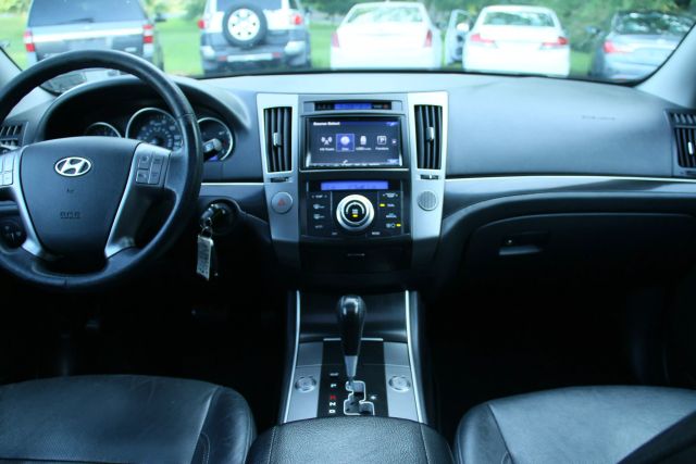 2012 Hyundai Veracruz - Image 28