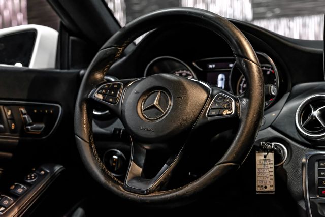 2017 Mercedes-benz Cla Cla 250 4matic Coupe 4d - Image 18