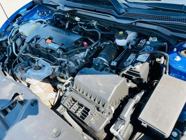 2017 Honda Civic - Image 13