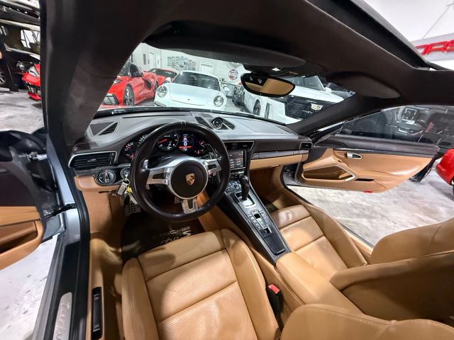 2014 Porsche 911 - Image 84