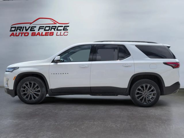 2022 Chevrolet Traverse - Image 2