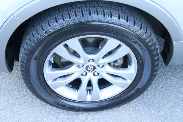 2012 Hyundai Veracruz - Image 39