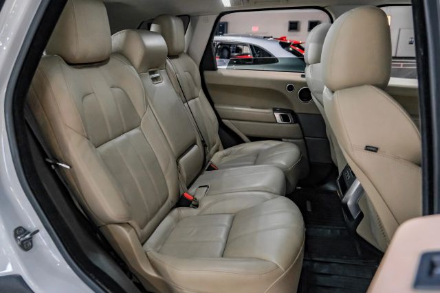 2016 Land Rover Range Rover Sport Se Sport Utility 4d - Image 30
