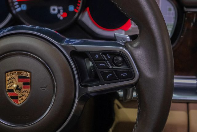 2018 Porsche Panamera 4s Sedan 4d - Image 20
