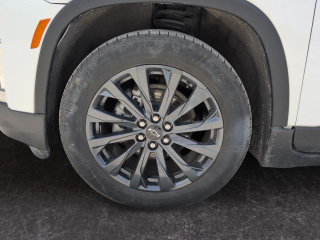2022 Chevrolet Traverse - Image 14