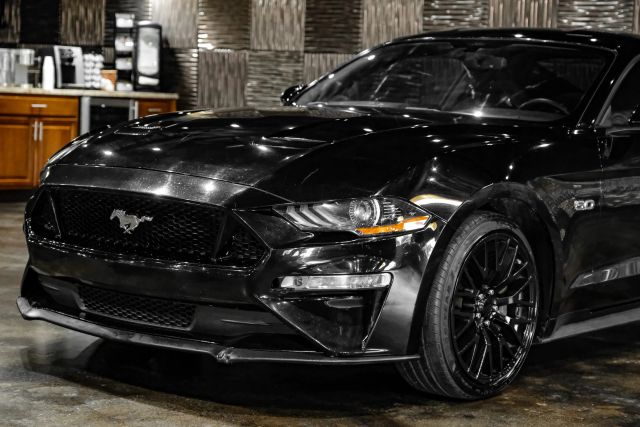 2019 Ford Mustang Gt Coupe 2d - Image 9