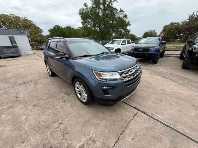 2019 Ford Explorer - Image 2