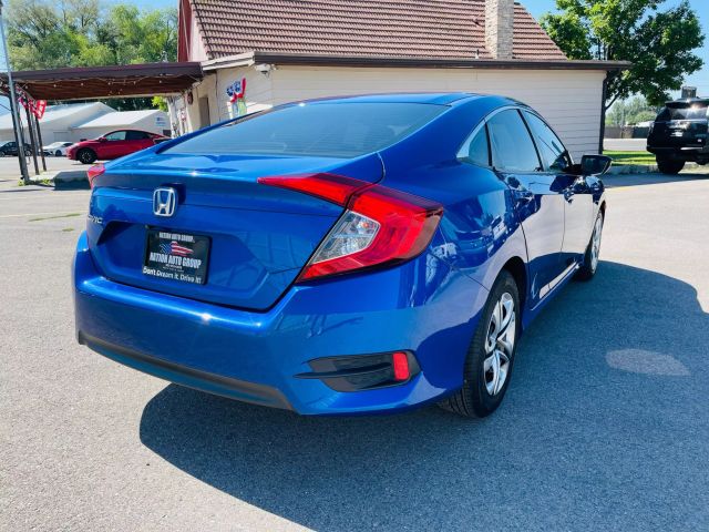 2017 Honda Civic - Image 7
