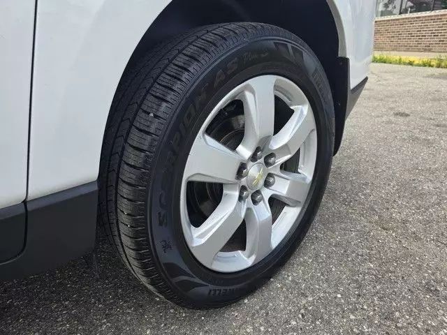 2017 Chevrolet Traverse - Image 7