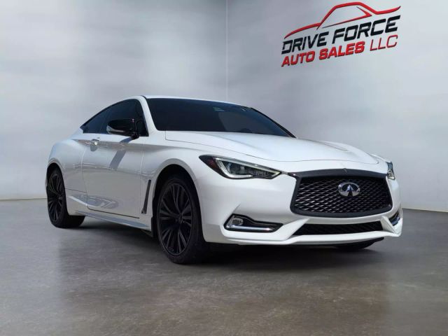 2017 Infiniti Q60 - Image 7