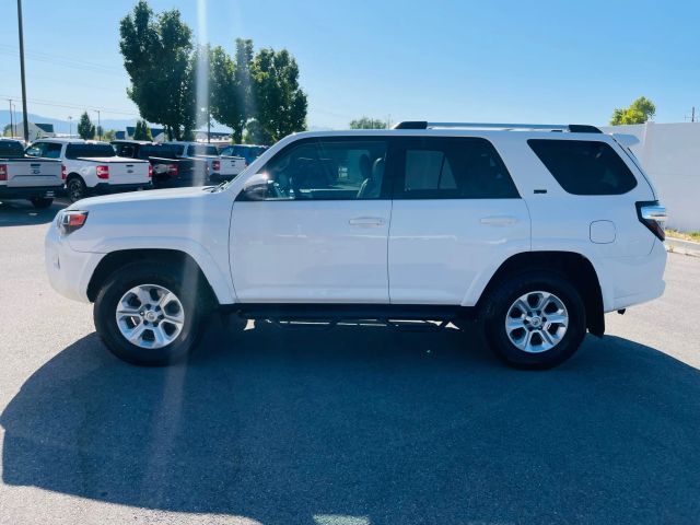 2021 Toyota 4runner - Image 10