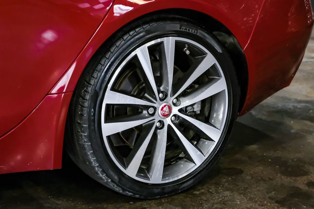 2017 Jaguar Xe Xe 20d Prestige Sedan 4d - Image 48