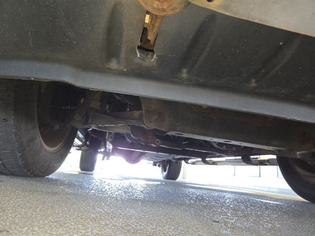 2011 RAM 1500 QUAD CAB PICKUP V8, HEMI, 5.7 LITER SLT PICKUP 4D 6 1/3 FT