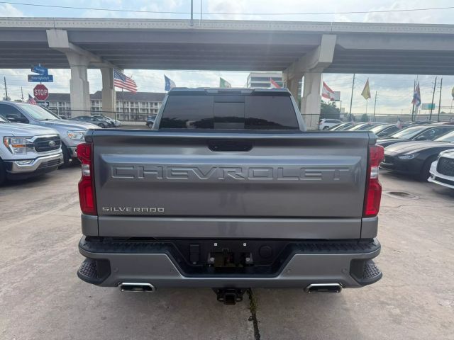 2021 Chevrolet Silverado 1500 Crew Cab - Image 10