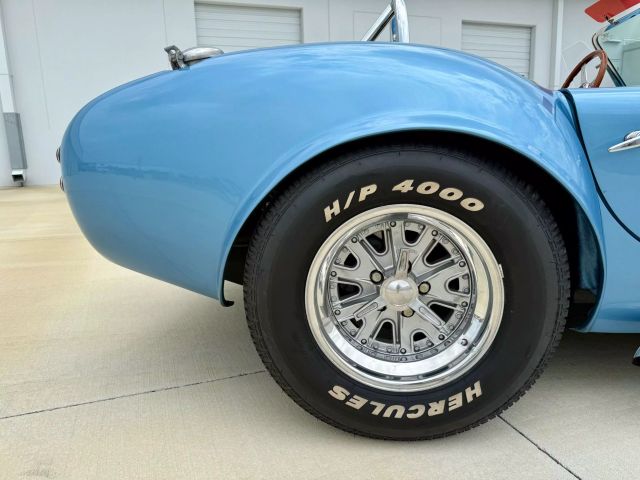 1965 Shelby Cobra Roadster 427 - Image 16