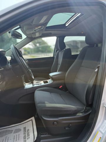 2012 Jeep Grand Cherokee Laredo Sport Utility 4d - Image 9