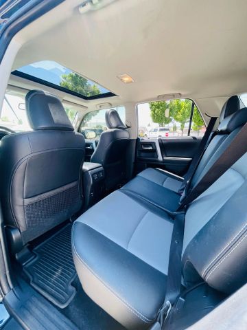 2017 Toyota 4runner - Image 20