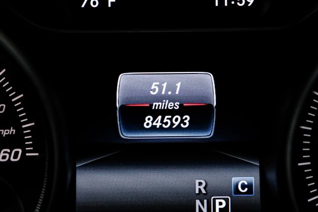 2017 Mercedes-benz Cla Cla 250 4matic Coupe 4d - Image 23