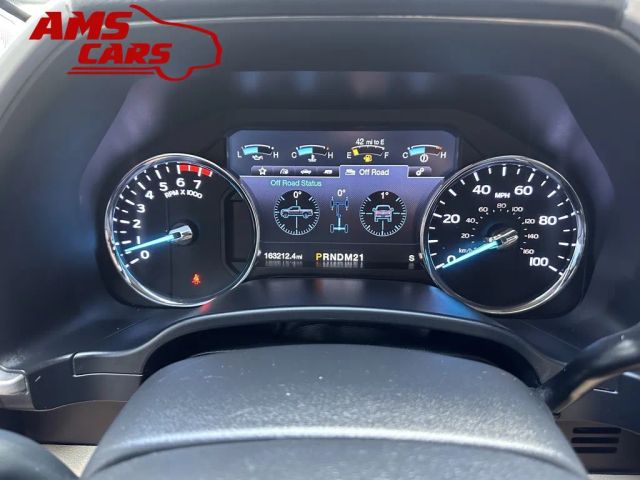 2019 Ford F250 Super Duty Crew Cab - Image 29
