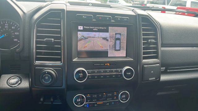 2019 Ford Expedition Max - Image 29