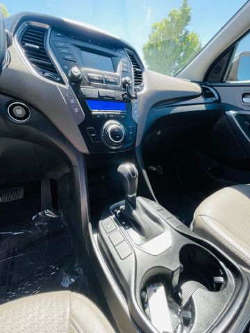 2014 Hyundai Santa Fe - Image 43