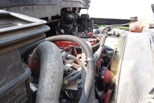 2020 International Mv607 Cummins 220hp - Image 10