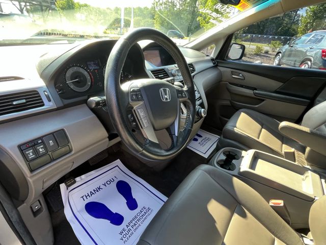 2013 Honda Odyssey - Image 14