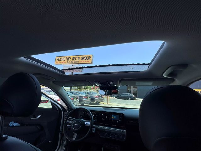 2024 Hyundai Kona - Image 31