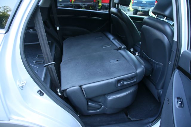 2012 Hyundai Veracruz - Image 21