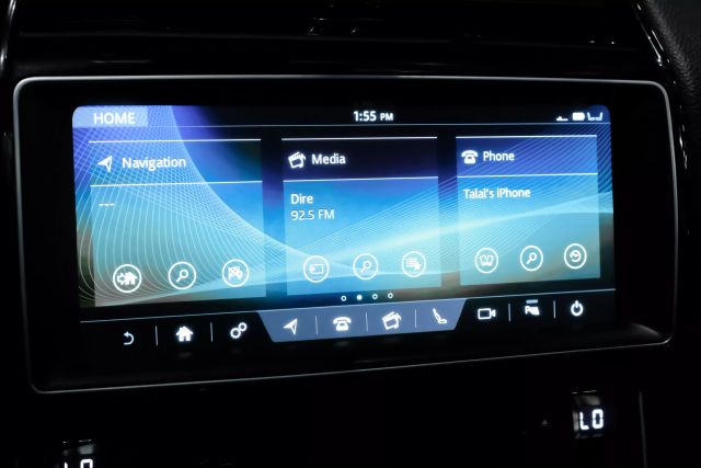2017 Jaguar Xe Xe 20d Prestige Sedan 4d - Image 25