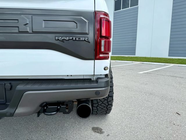 2018 Ford F150 Supercrew Cab - Image 22