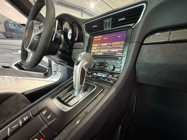 2015 Porsche 911 - Image 109