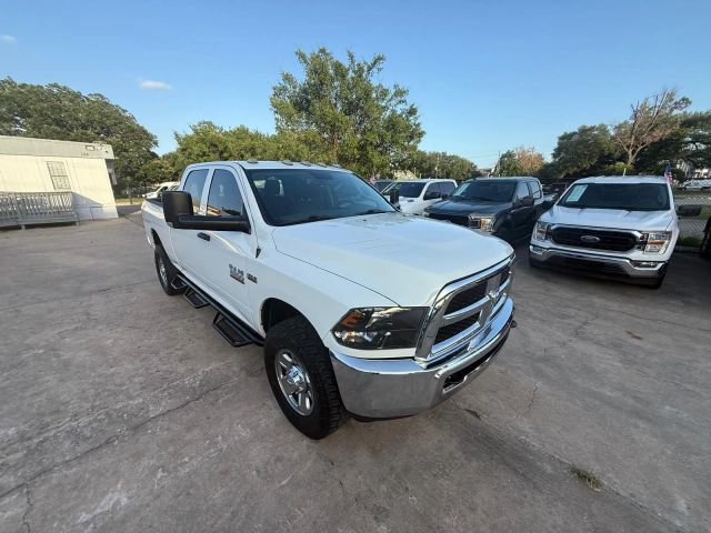 2018 Ram 2500 Crew Cab - Image 4