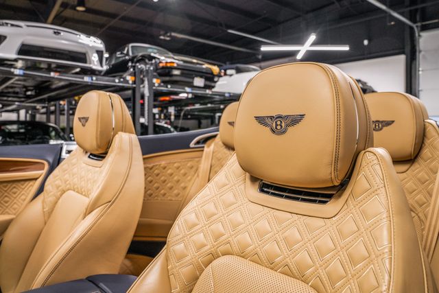 2022 Bentley Continental Gt Gt V8 Convertible 2d - - Image 28