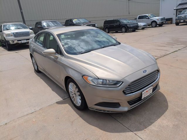 2015 Ford Fusion Se Hybrid Sedan 4d - Image 6