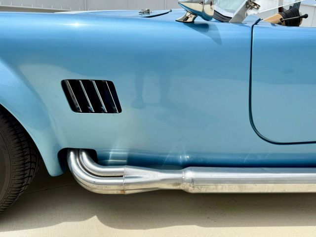 1965 Shelby Cobra Roadster 427 - Image 42