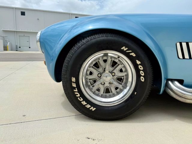 1965 Shelby Cobra Roadster 427 - Image 46