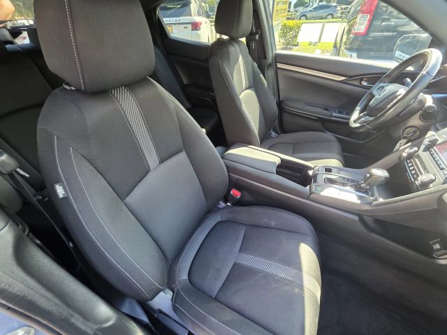 2019 Honda Civic - Image 17