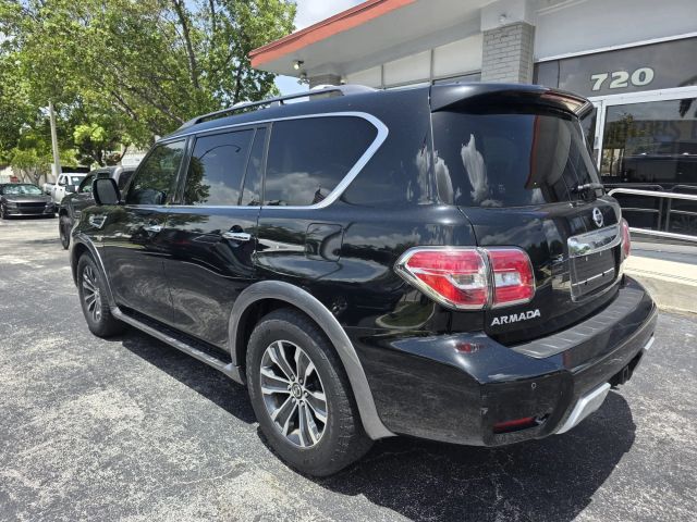 2017 Nissan Armada - Image 5