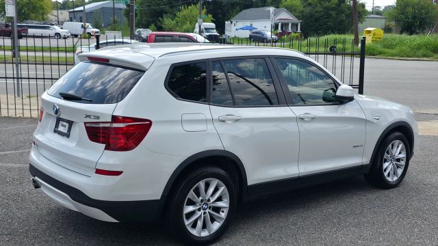 2016 Bmw X3 - Image 9