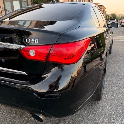 2016 Infiniti Q50 3.0t Premium Sedan 4d - Image 13