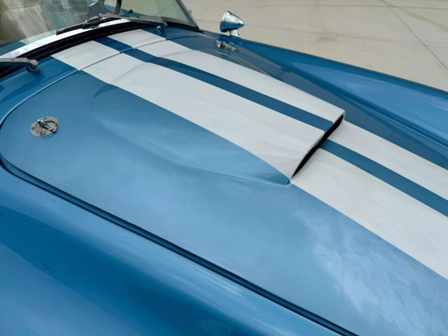 1965 Shelby Cobra Roadster 427 - Image 65