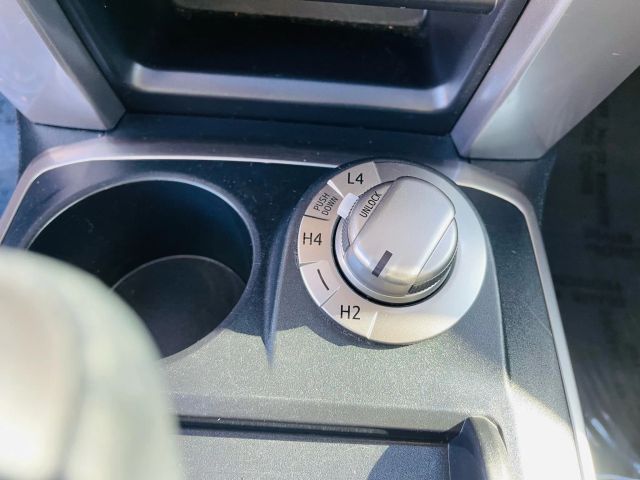 2021 Toyota 4runner - Image 44