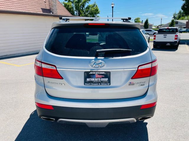 2014 Hyundai Santa Fe - Image 8
