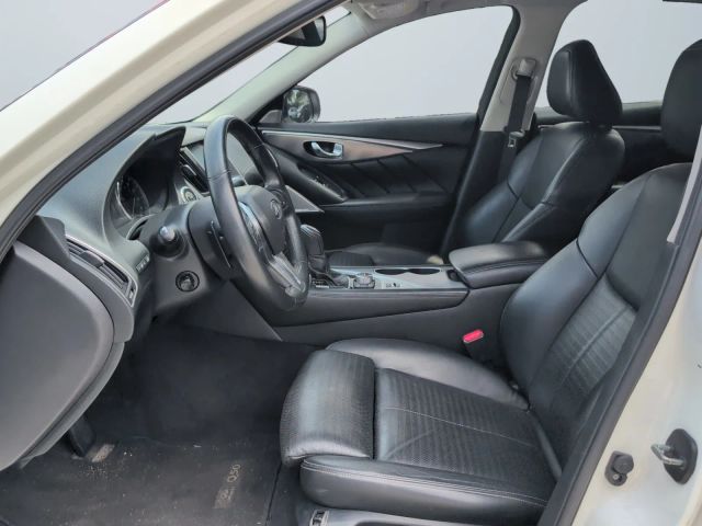 2019 Infiniti Q50 - Image 9