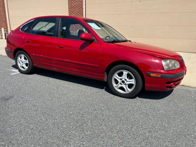 2004 Hyundai Elantra - Image 1