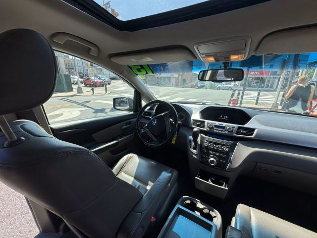 2013 HONDA ODYSSEY VAN V6, I-VTEC, 3.5 LITER TOURING ELITE MINIVAN 4D