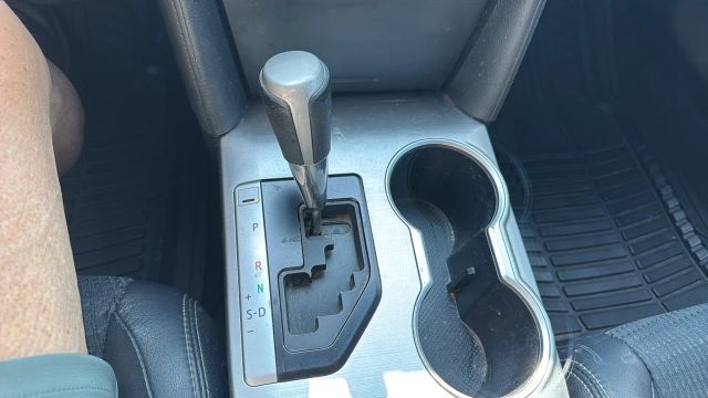 2012 Toyota Camry - Image 3