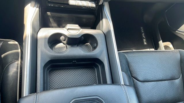 2019 Ram 1500 Crew Cab - Image 31